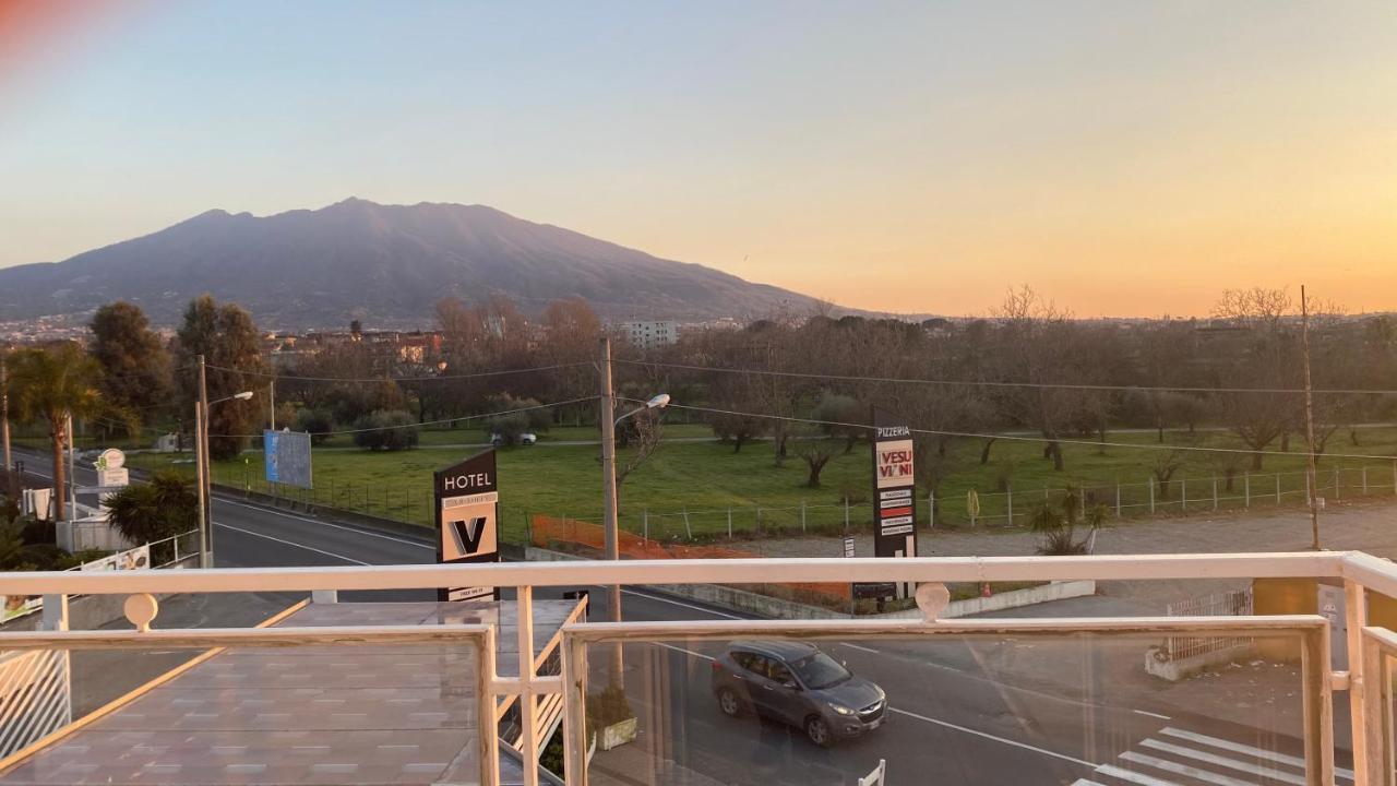 Victoria Hotel Pomigliano d'Arco Eksteriør bilde