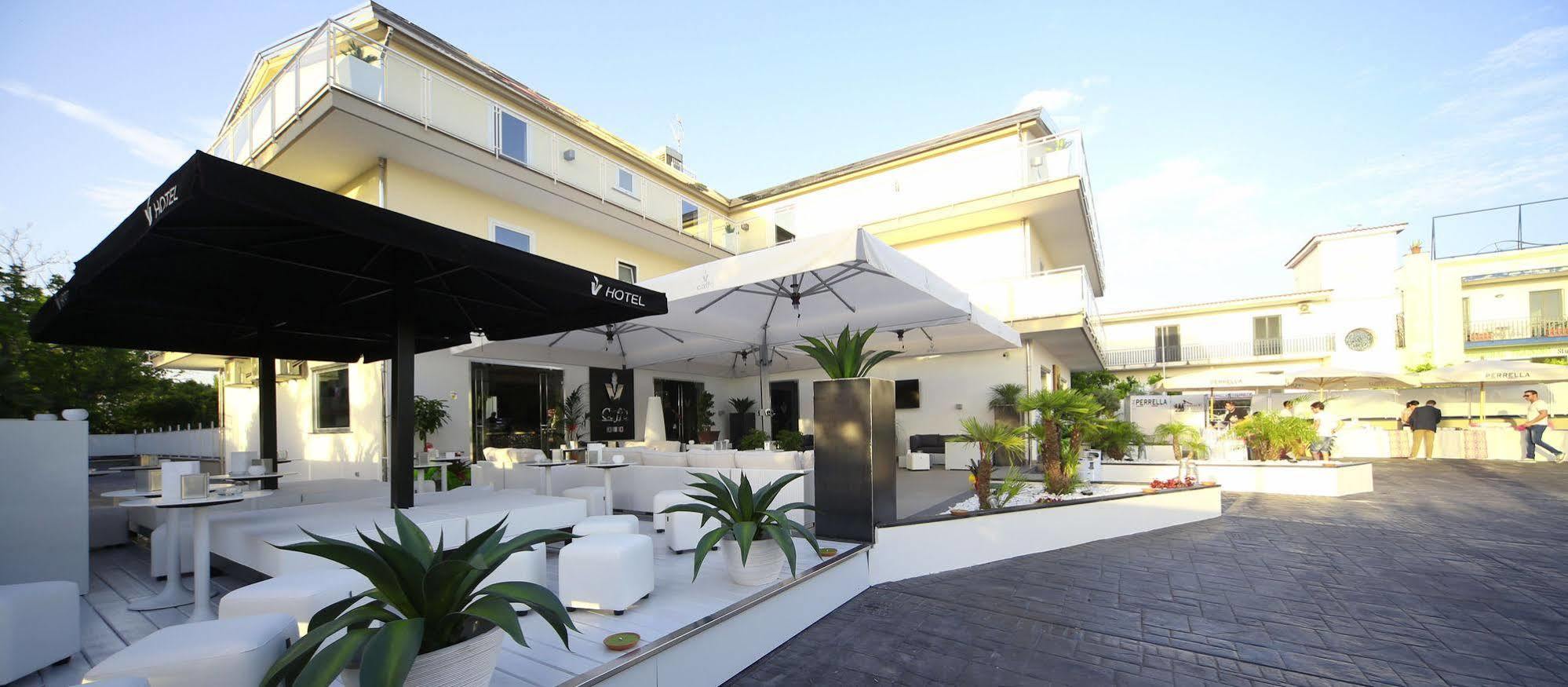 Victoria Hotel Pomigliano d'Arco Eksteriør bilde
